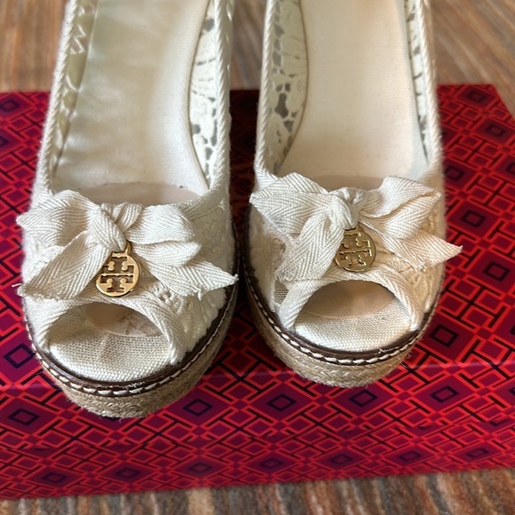 Tory Burch Jackie Wedge Espadrille Crochet - Picture 8 of 8